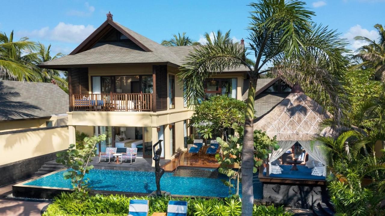 St.Regis Bali Resort. Honeymoon hotels in Bali. 